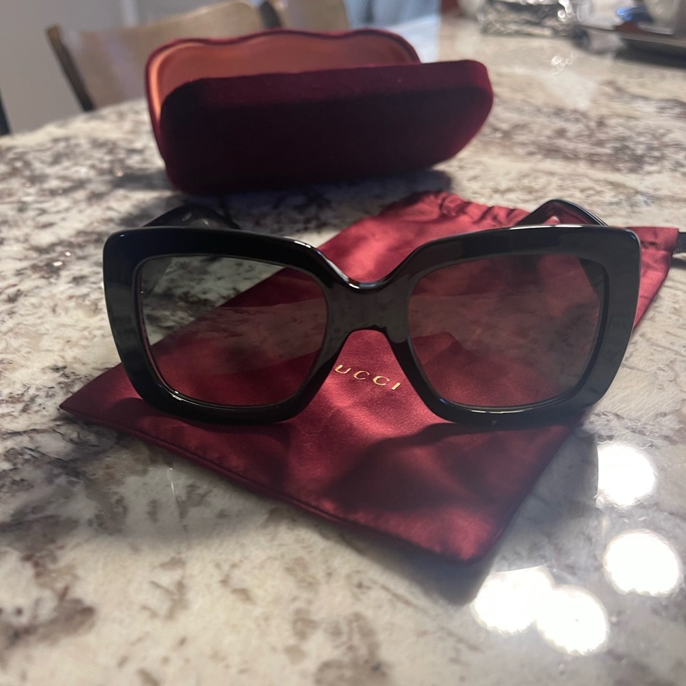 Gucci Black Square Sunglasses - Picture 3 of 12